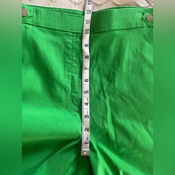 Rafaella designer Green Dress Shorts Summer Women’s size 12 - Picture 10 of 12